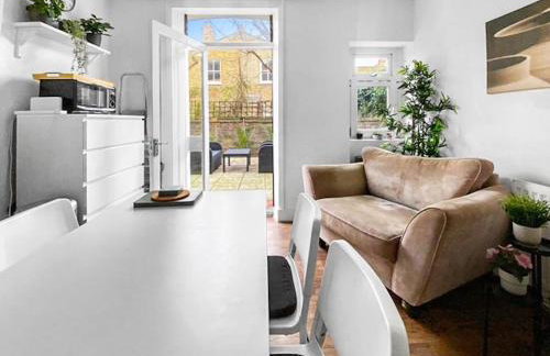 Beautiful 2 bed apartment in central London - Photo 33