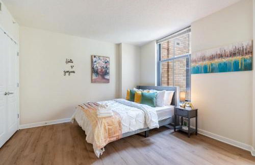 Luxury Stay-Free Parking-Amazon HQ-Nearby DC-Wifi-Pool-Gym - Photo 23