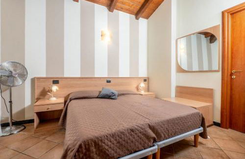 335 - Residence Montebello Monolocale C, Relax nel verde con Piscina - Foto 6