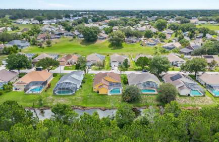 New 5 bedroom Disney Sanctuary - Photo 64