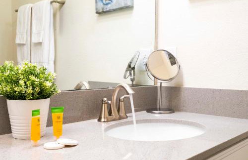 Magnificent 5Bd w/ Pool Close to Disney @Storey Lake 4800 - Foto 26