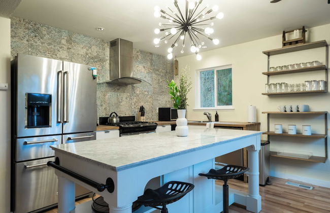 Alpine Bay by Avantstay 5mins To Diamond Peak Skiing w/ Expansive Deck - Foto 7