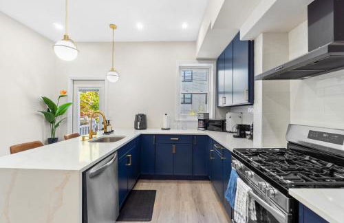 Holiday Home Brownstone City Stay 5BEDS, Private Dual Units - Foto 39