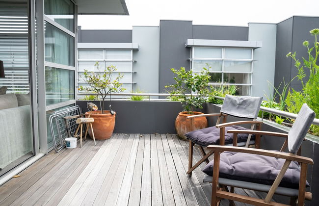 The Hutch - Top Spot - Photo 12