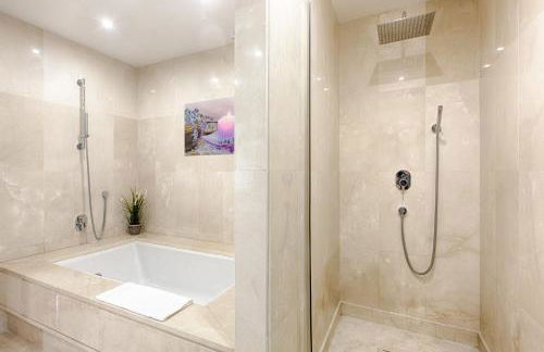 Hanami Alcazaba Beach Penthouse - Photo 35