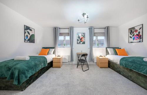 Luxury 5 Bed House - Free Parking - Perfect For Contractors & Families - Foto 20