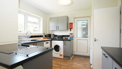 Homely ! Perfect for Contractors and Guests with Private off street parking - Foto 2, stove, dishwasher, pet friendly, heating