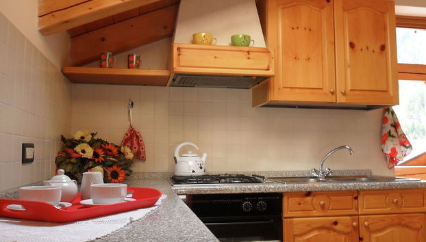 Apartment in Celledizzo Near Dolomiti di Brenta - Foto 4, Cocina privada