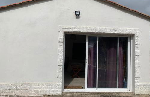 Un studio indépendant avec jardin - Foto 3