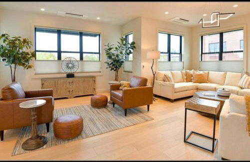 Mahar Homes - Plaza North on First - Foto 56