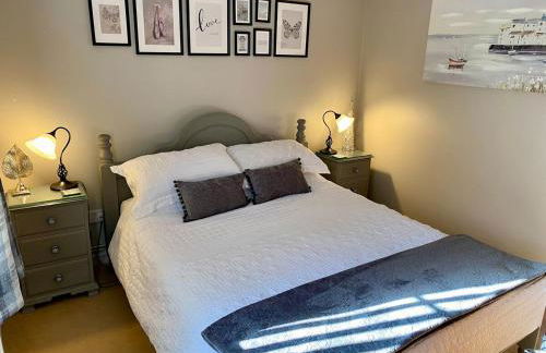 Secluded Countryside Retreat for Four, Gloucester - Photo 11