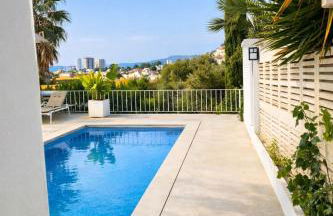 Espectacular villa junto a la playa, piscina privada y vistas al mar - Foto 3