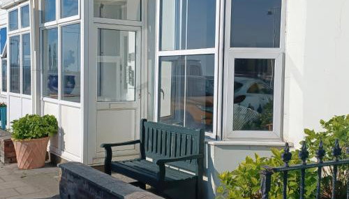 Beach Haven - Photo 2