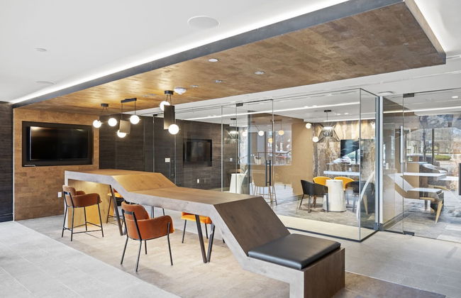 Placemakr Cathedral Heights - Photo 5