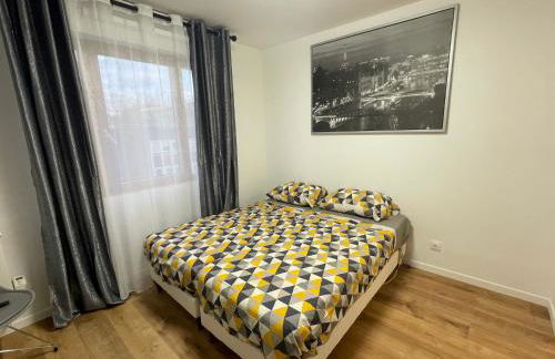 Appartement au Pied du Metro Mairie de Clichy L13 - Foto 6