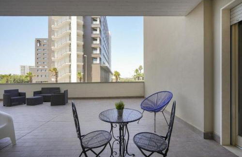 SkyGate - Airport Suites with Terrace - Foto 26