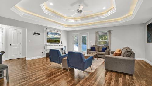 Nice 4-Bedroom home 15 mins from the beach - Foto 3