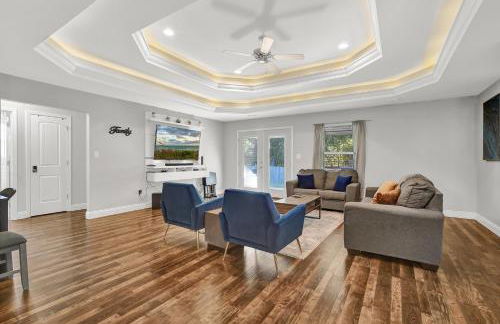 Nice 4-Bedroom home 15 mins from the beach - Foto 3