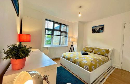 MADIKA HOMES Modern 2-Bed Apartment Near Wembley Stadium - Foto 5