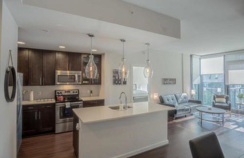 High Rise 2 Bedroom apartment in a Great location apts - Foto 25