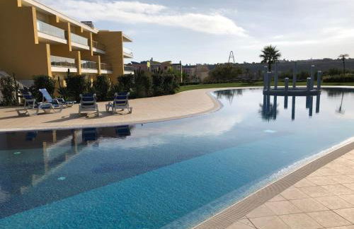 MARINA BLEU Magnifique Appartement Standing vue Piscine - Foto 32