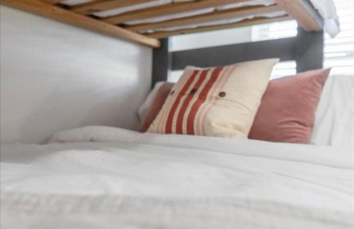 Creekview Cottage- Events, Hot Tub, Gameroom - Foto 23