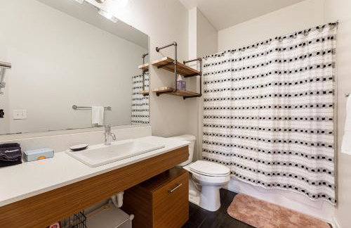 Trailside Charm TART Trail Downtown - Foto 24