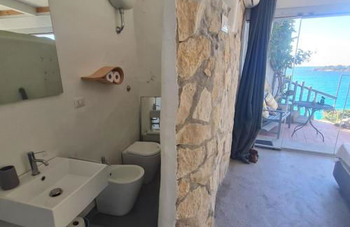 Sardegna Rivanhouse Suite stunning sea view hydromassage and direct access to the sea - Foto 9