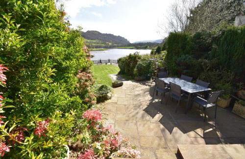 Detached Riverside Family Home on the River Conwy, Snowdonia, 6 Guests - Foto 11