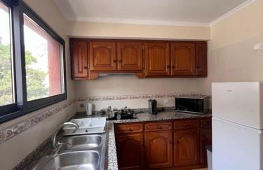 Machico Village Apartment - Terrace and car park - Foto 13