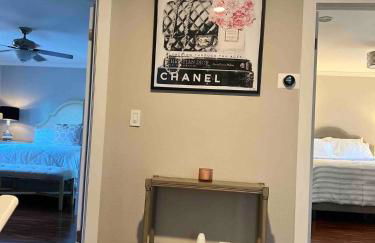 Spacious 5BR San Jose Home w Parking & Backyard - Foto 27