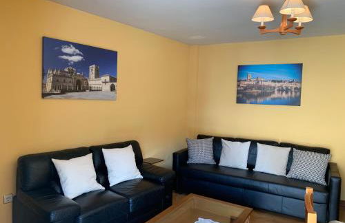 Junto a la Catedral, con parking privado gratis - Foto 10