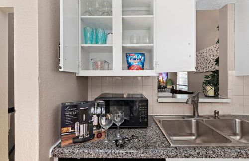 Townhouse in Lenexa by YDSH GuestMind - Foto 20