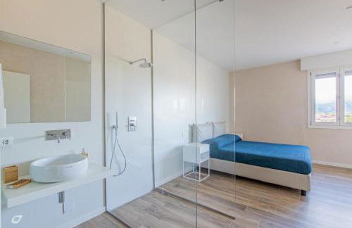 Beachfront Penthouse with private parking - Foto 59