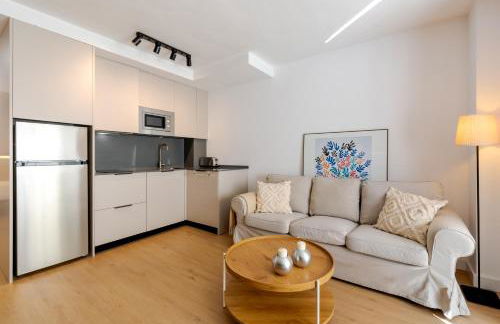 WintowinRentals Modern Apartment with Private Indoor Patio in Málaga - Foto 16