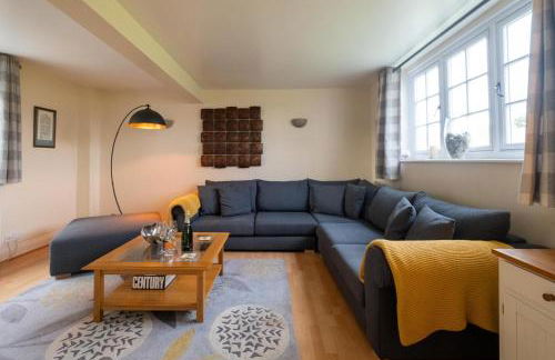 2 Ogilvie Lodge - Foto 2