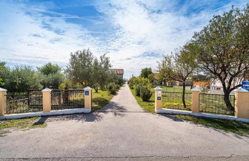 Holiday Home Villa Vesna Lux - Five Bedroom Villa with Swimming Pool - Foto 18