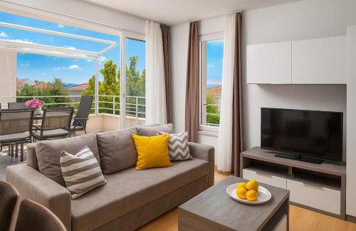 Sunny Resort apartment with seaview 1273 - Foto 1