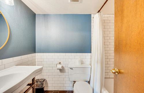 1 Mi to CU Boulder! Walkable Condo with Indoor Pool - Photo 14