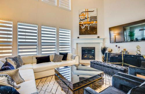 Game Room and Home Theater Retreat Near Omni PGA! - Foto 4