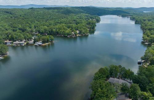 What-A-View HSV - Serene Lakeside Town Home - Foto 39