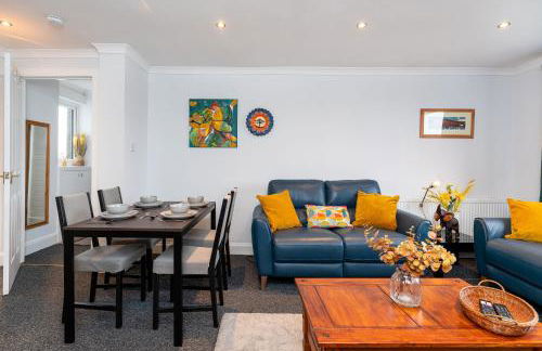 Lovely 3-bedroom flat with free parking - Foto 3