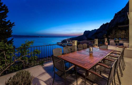 Villa Atopos with heated private pool, 5 bedrooms, Cinema room, panoramic sea views - Foto 40