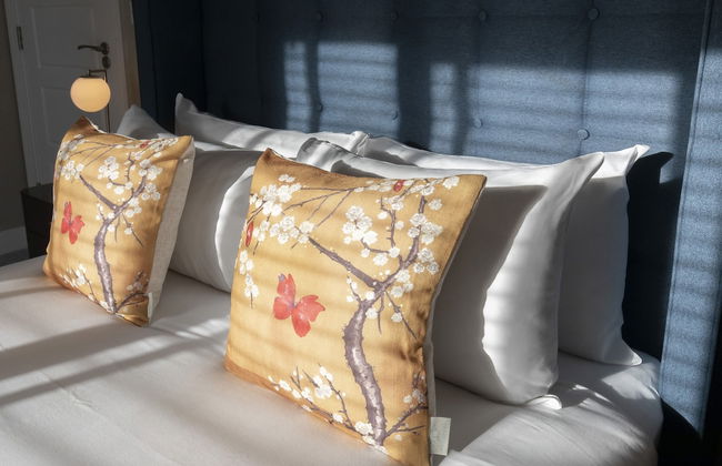 Elliot Oliver - Luxurious 2 Bedroom Apartment With Parking - Photo 7