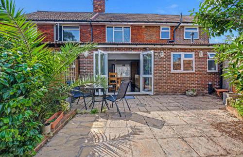 Elegant 5 Bedroom and 3 Bathroom Home in St Annes - Foto 50