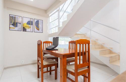 Refúgio Tropical Casa de Praia com Piscina e 4 Suítes e garagem 3 carros, 800 mtrs da praia internet 700 mbps, condomínio privado com pista de skate , quadra de futevôlei , campos e quadras de futebol! - Foto 14