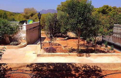 Chalet en el Monte con Piscina - Foto 3