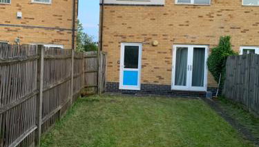Cosy 1-bed Studio in Northolt - Foto 2, Garden view