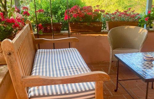 Appartamento con terrazza privata e giardino vicino a Pisa e Firenze - Foto 31