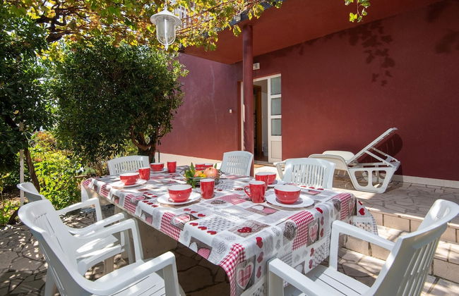 Holiday Home Barbie - Photo 22